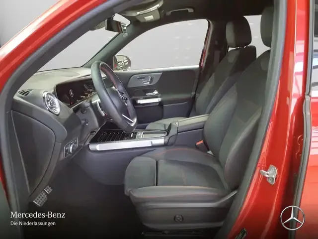 Mercedes-Benz GLB 250