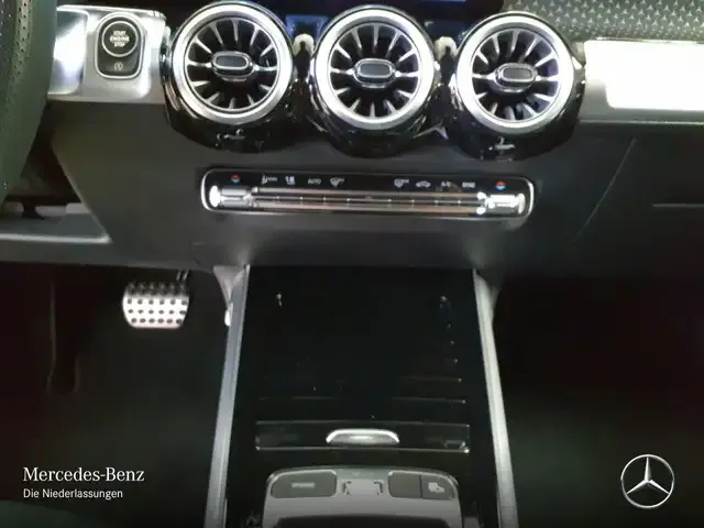 Mercedes-Benz GLB 250