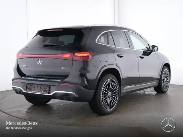 Mercedes-Benz EQA 300
