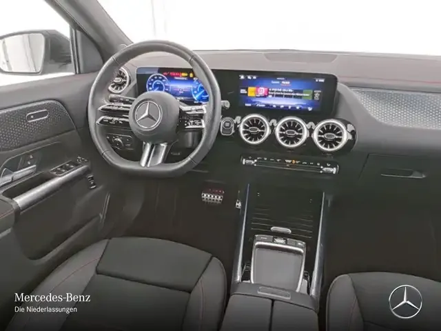 Mercedes-Benz EQA 300