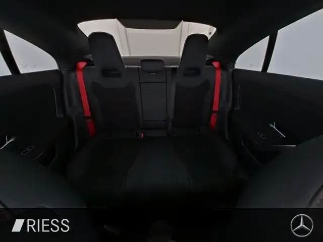 Mercedes-Benz CLA 45 AMG