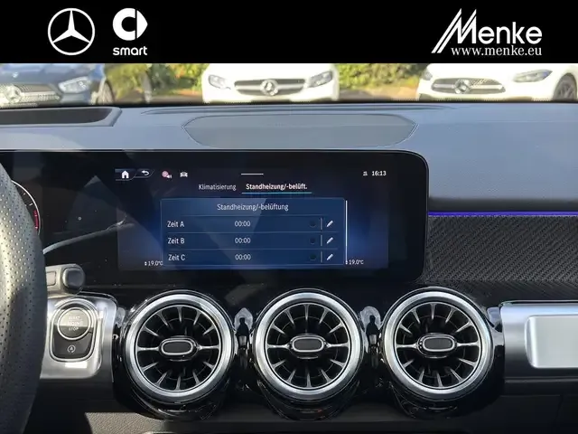 Mercedes-Benz GLB 250