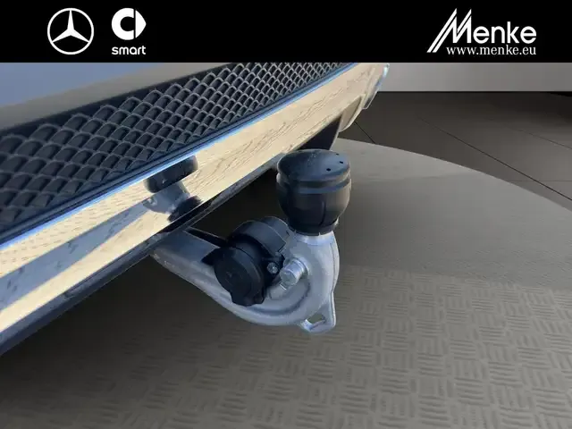 Mercedes-Benz GLB 250