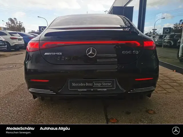 Mercedes-Benz EQE 53