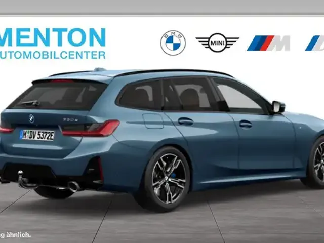 BMW 330