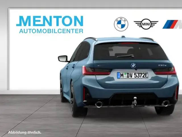 BMW 330