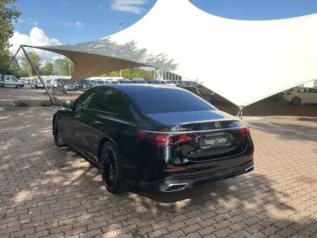 Mercedes-Benz E 200