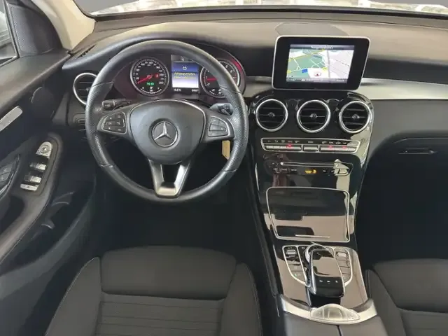 Mercedes-Benz GLC 200
