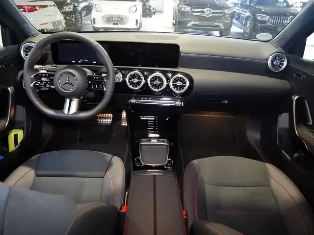 Mercedes-Benz A 200