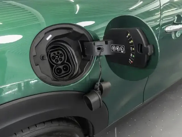 MINI Cooper SE
