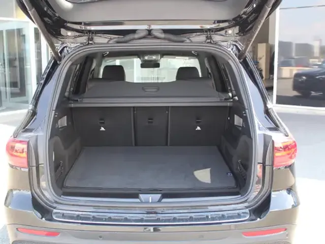 Mercedes-Benz GLB 200