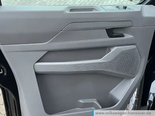 Volkswagen T7 Caravelle