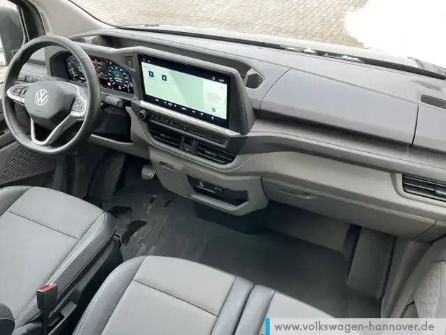 Volkswagen T7 Caravelle