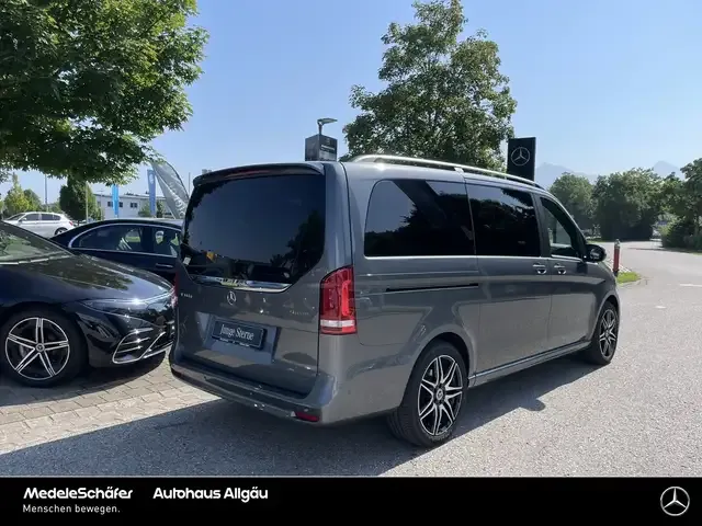 Mercedes-Benz V 300