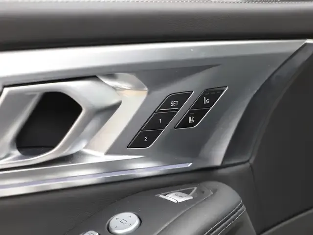 BMW XM