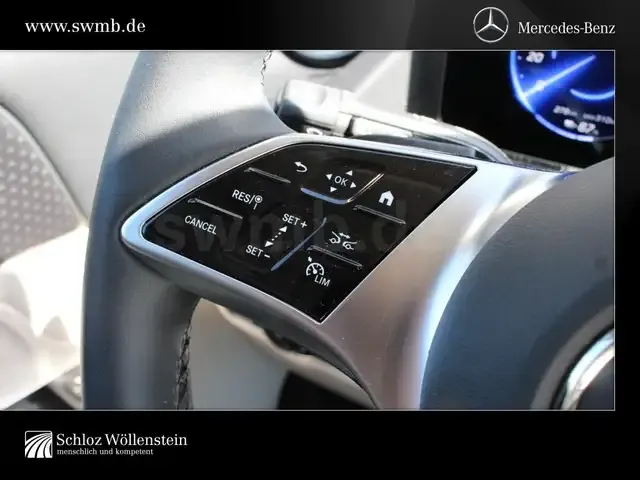 Mercedes-Benz EQA 300