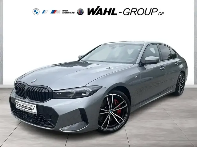 BMW 330