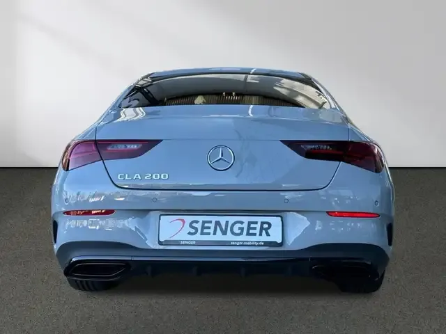 Mercedes-Benz CLA 200