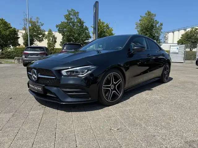 Mercedes-Benz CLA 250