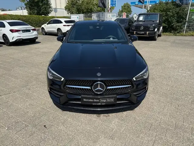Mercedes-Benz CLA 250
