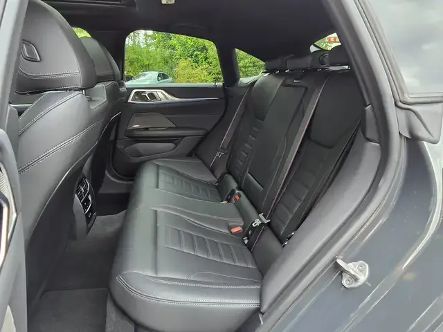 BMW 440