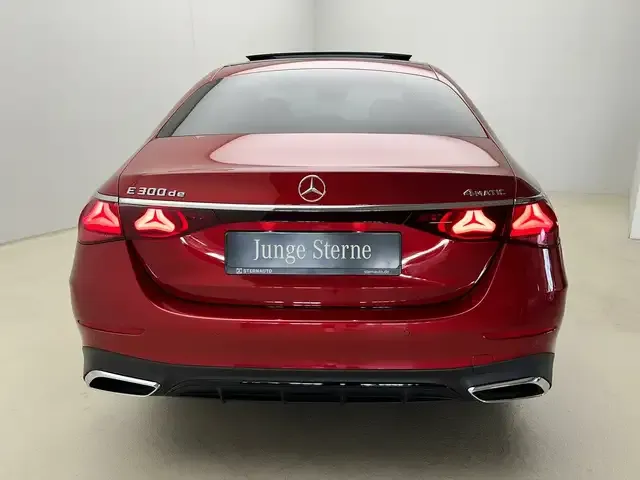Mercedes-Benz E 300