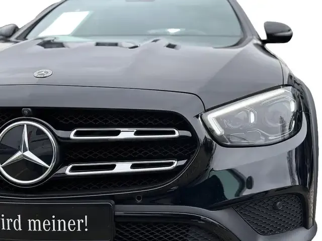 Mercedes-Benz E 200