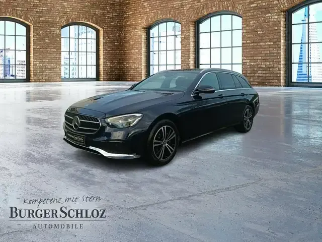 Mercedes-Benz E 220