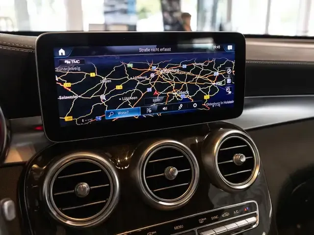 Mercedes-Benz GLC 220