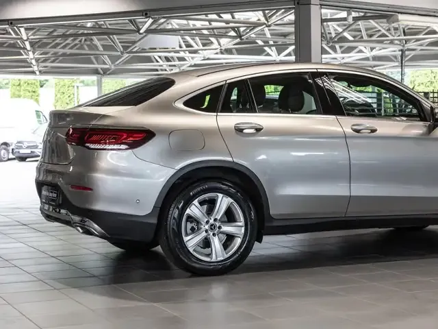 Mercedes-Benz GLC 220