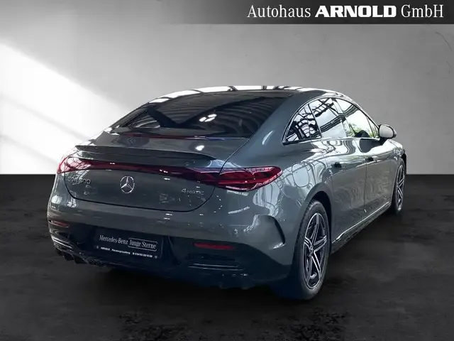 Mercedes-Benz EQE 500