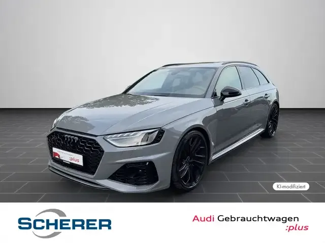 Audi RS4