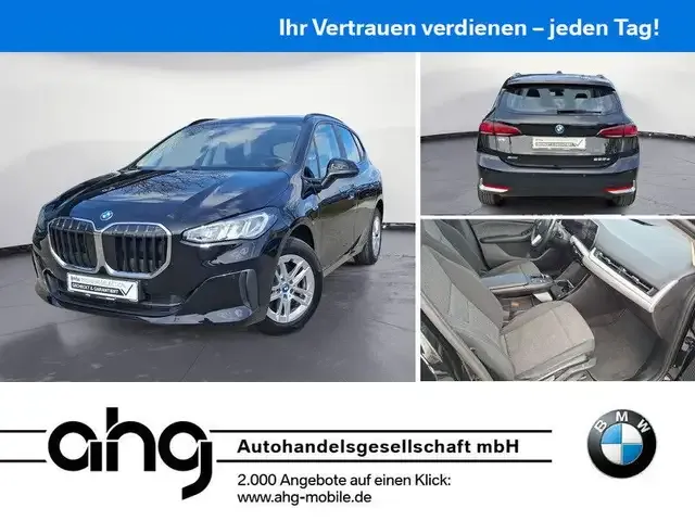 BMW 225
