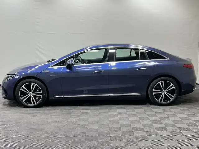 Mercedes-Benz EQE 300