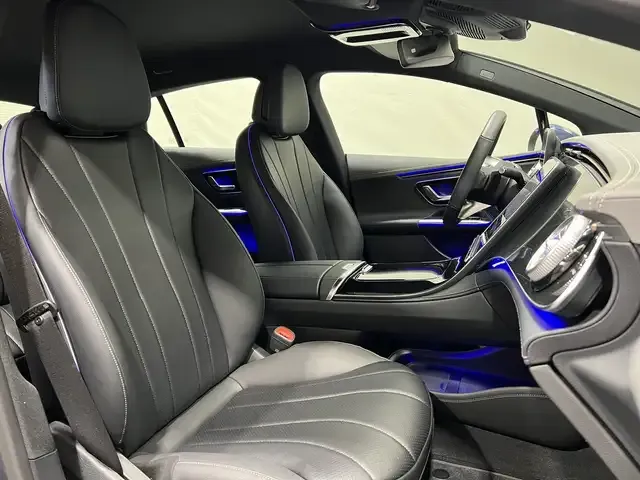 Mercedes-Benz EQE 300