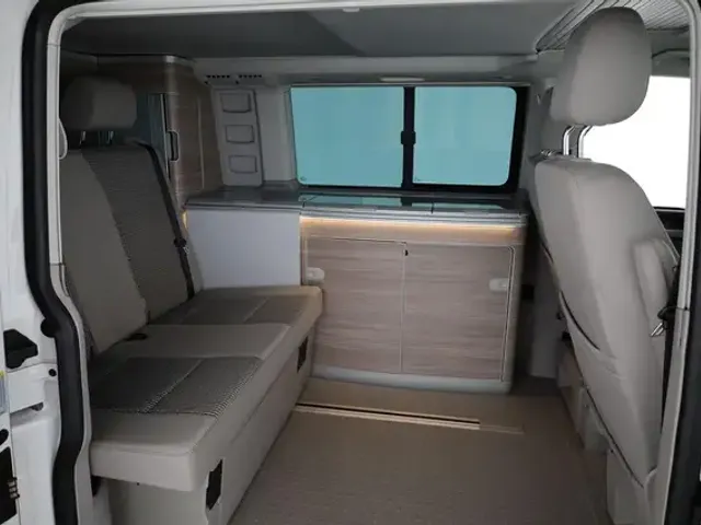 Volkswagen T6 California