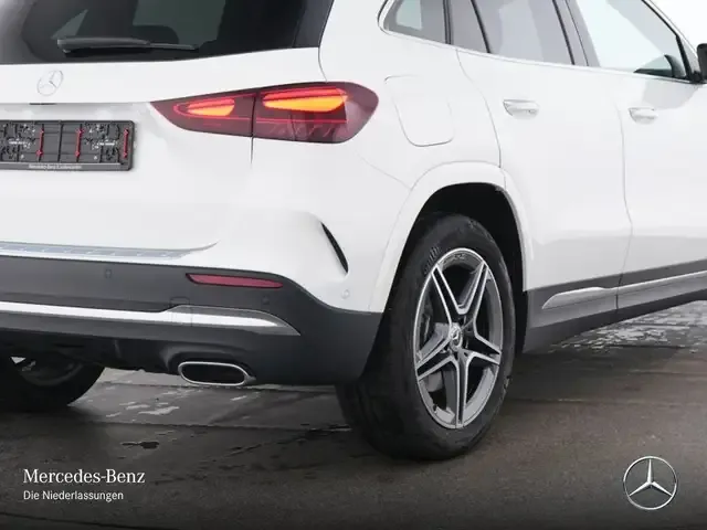 Mercedes-Benz GLA 250