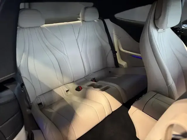 Mercedes-Benz CLE 300