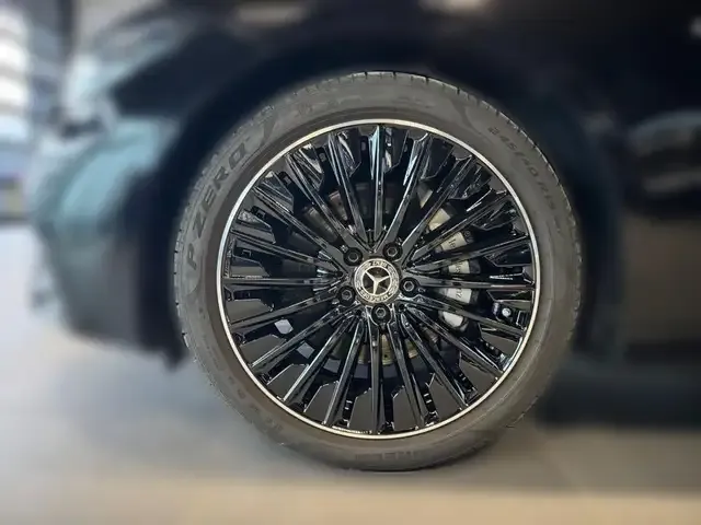 Mercedes-Benz CLE 300