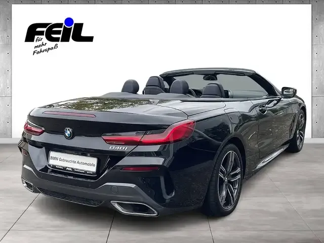 BMW 840