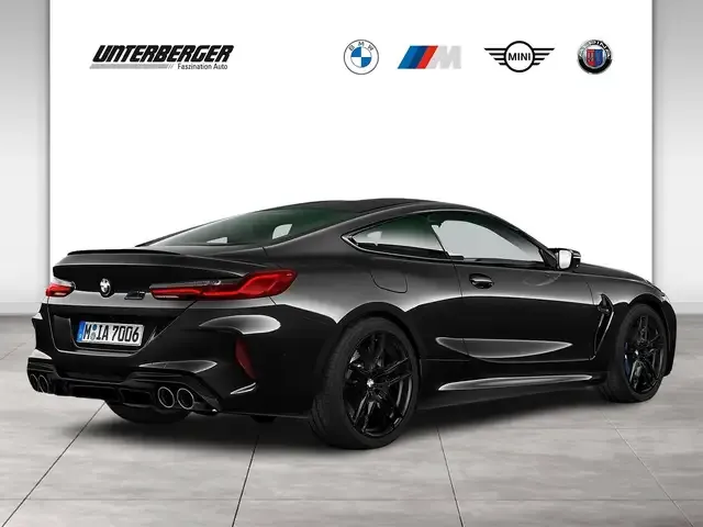 BMW M8