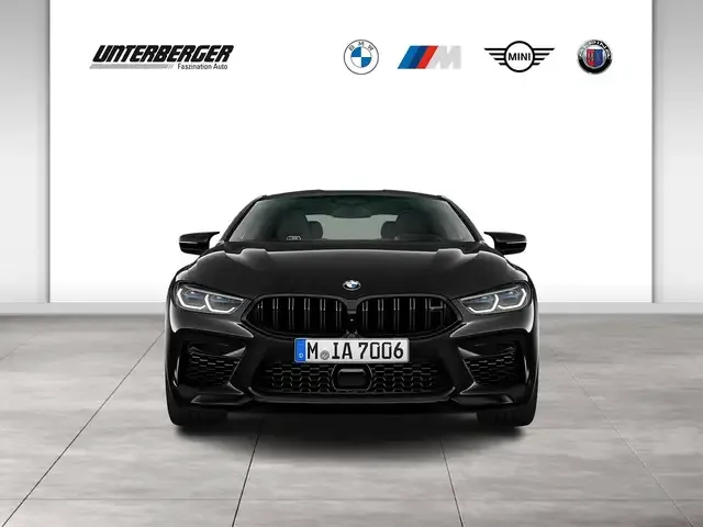 BMW M8