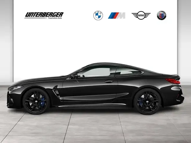 BMW M8