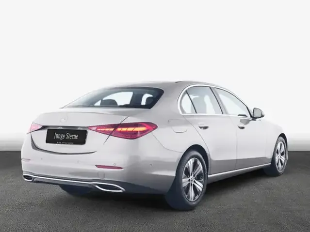 Mercedes-Benz C 180