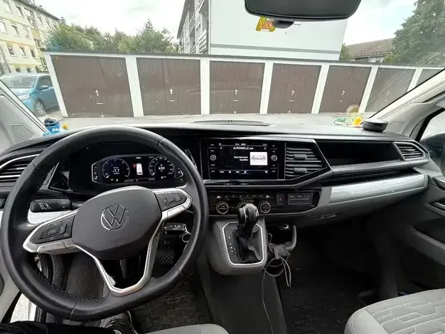 Volkswagen T6 California