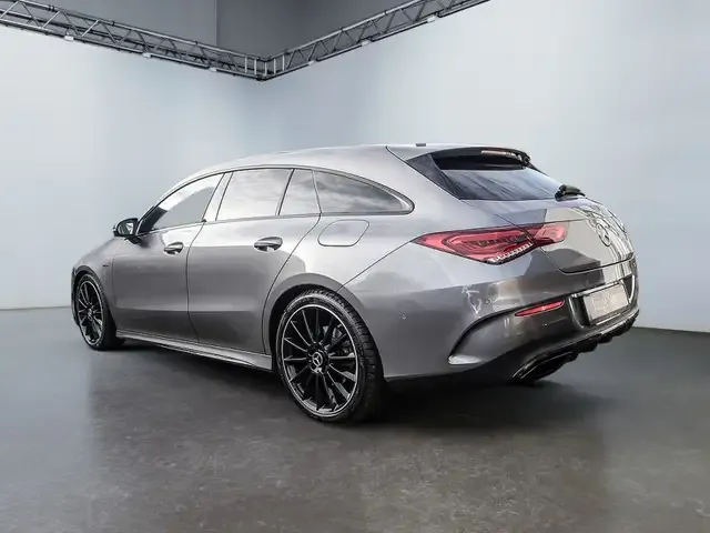 Mercedes-Benz CLA 180