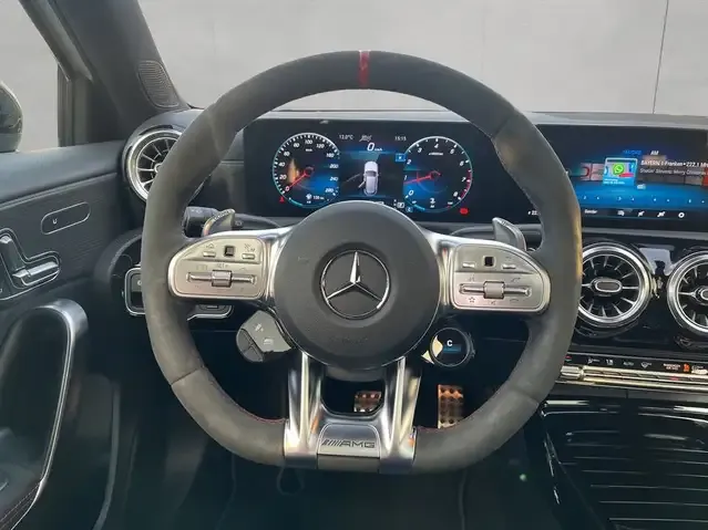 Mercedes-Benz A 35 AMG