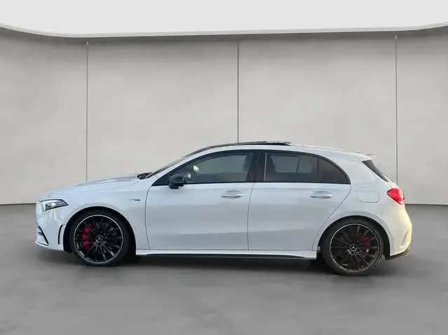 Mercedes-Benz A 35 AMG