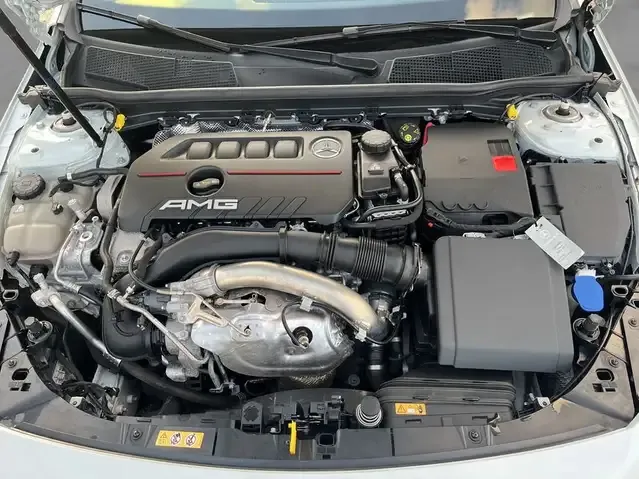 Mercedes-Benz A 35 AMG