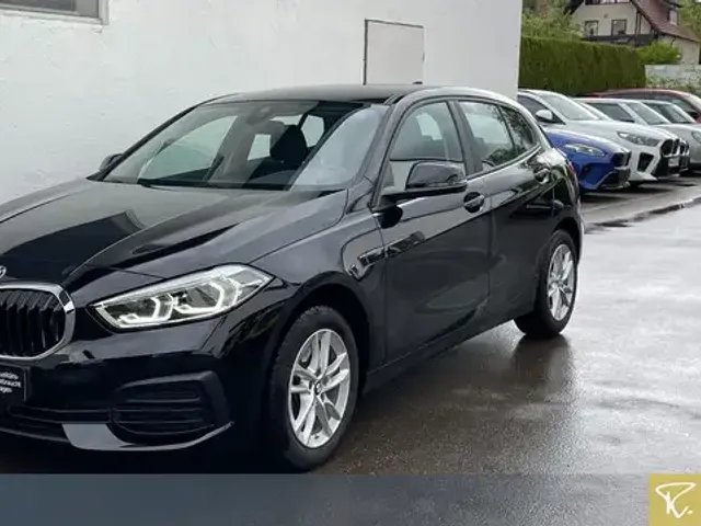 BMW 118